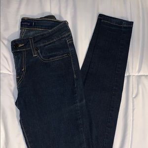 Levis jeans